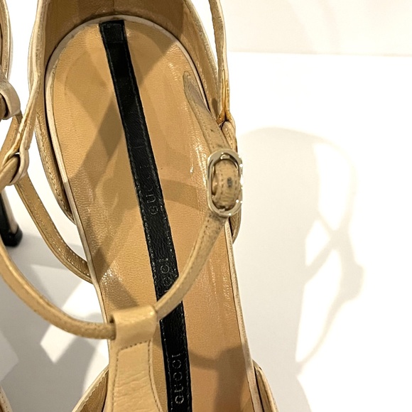 GUCCI Vintage Tan and Cream Leather T-strap High Heel - Size 38 1/2 - Picture 6 of 9